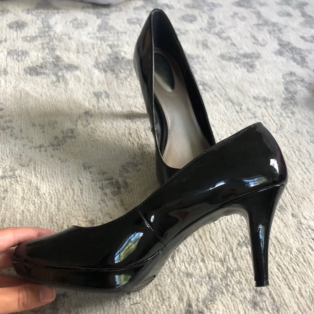 Black Platform Pumps. Size 8